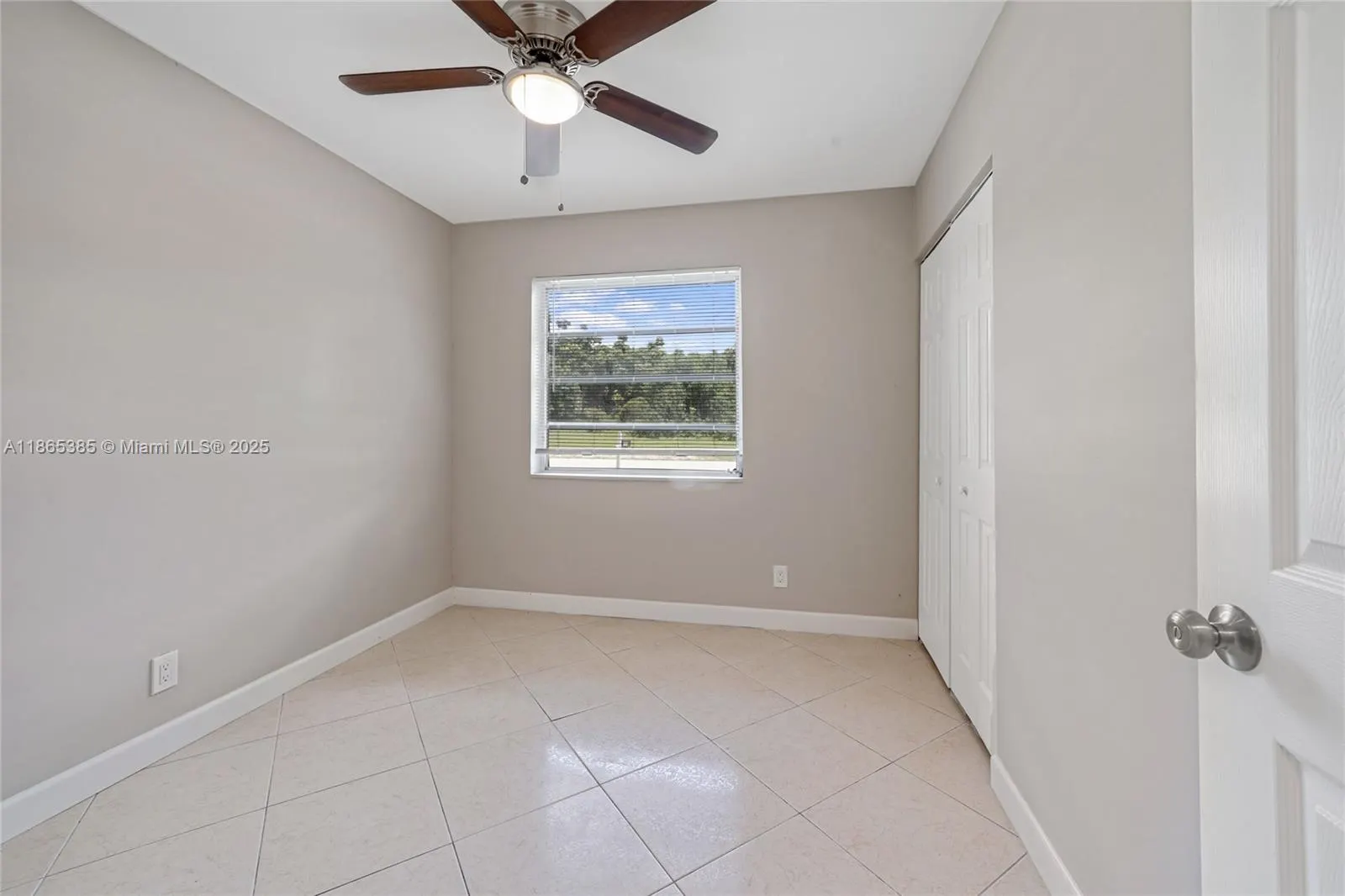 1721 SW 46th Ave