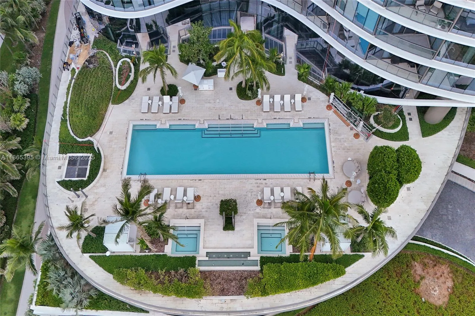 15701 Collins Ave, #4802