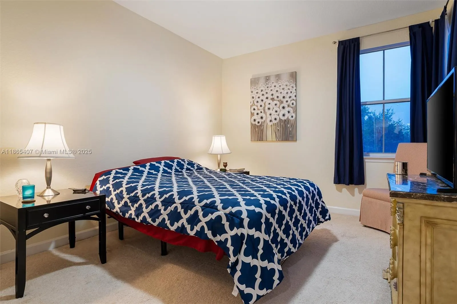 1384 Harbor View W