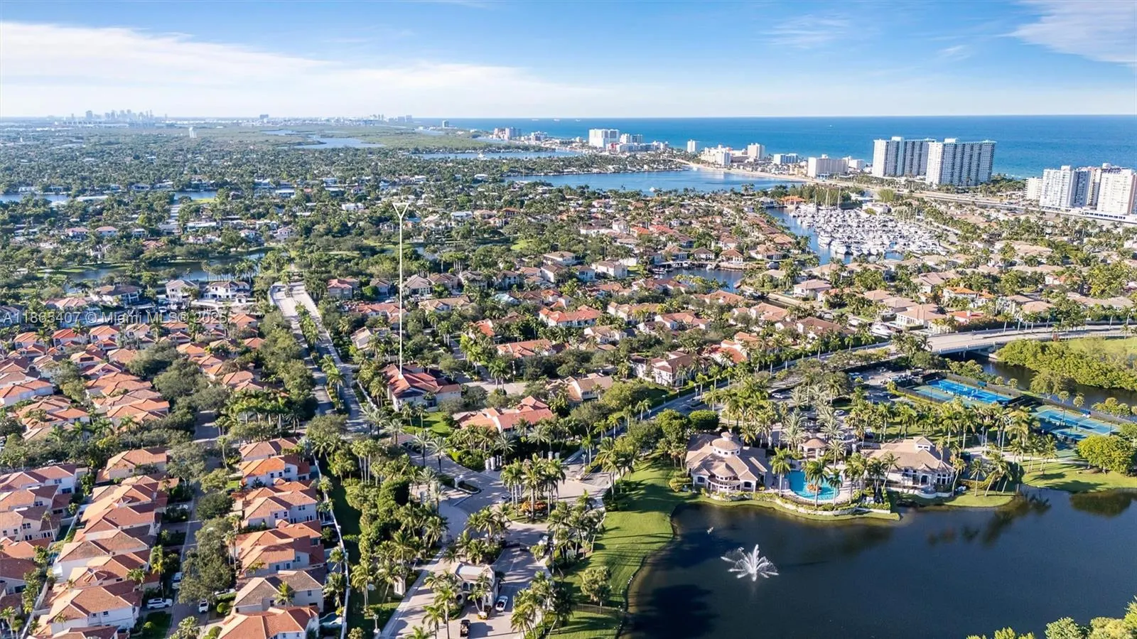 1384 Harbor View W
