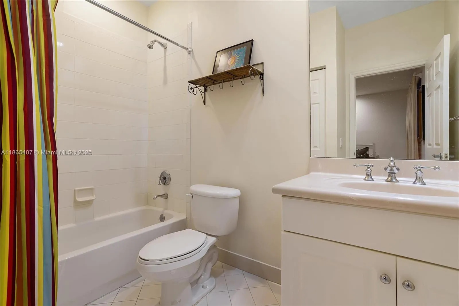 1384 Harbor View W