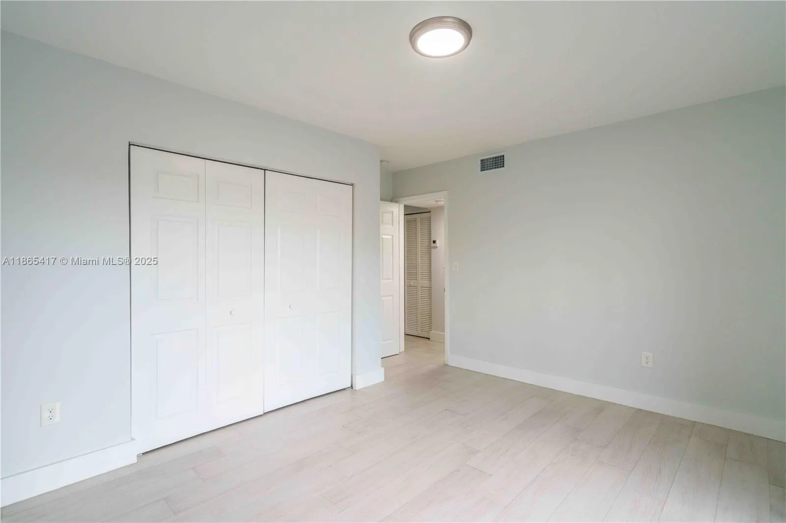 465 NE 59th St, #25
