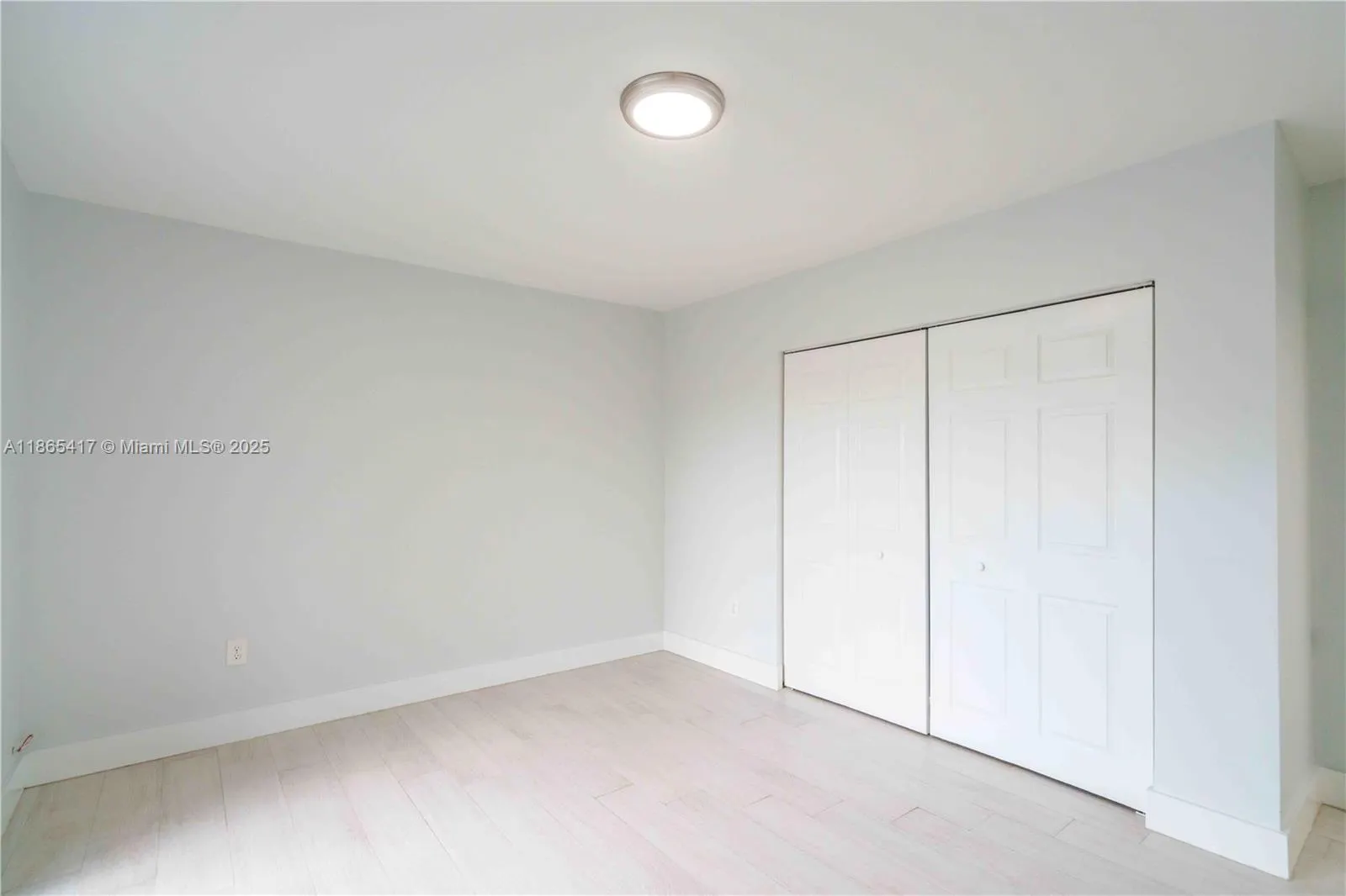465 NE 59th St, #25