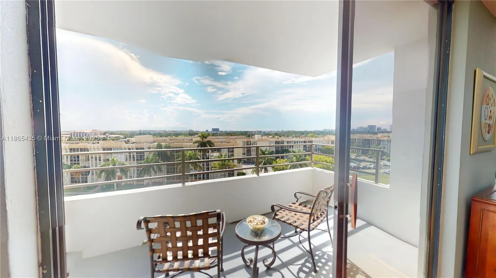 600 Three Islands Blvd, #607