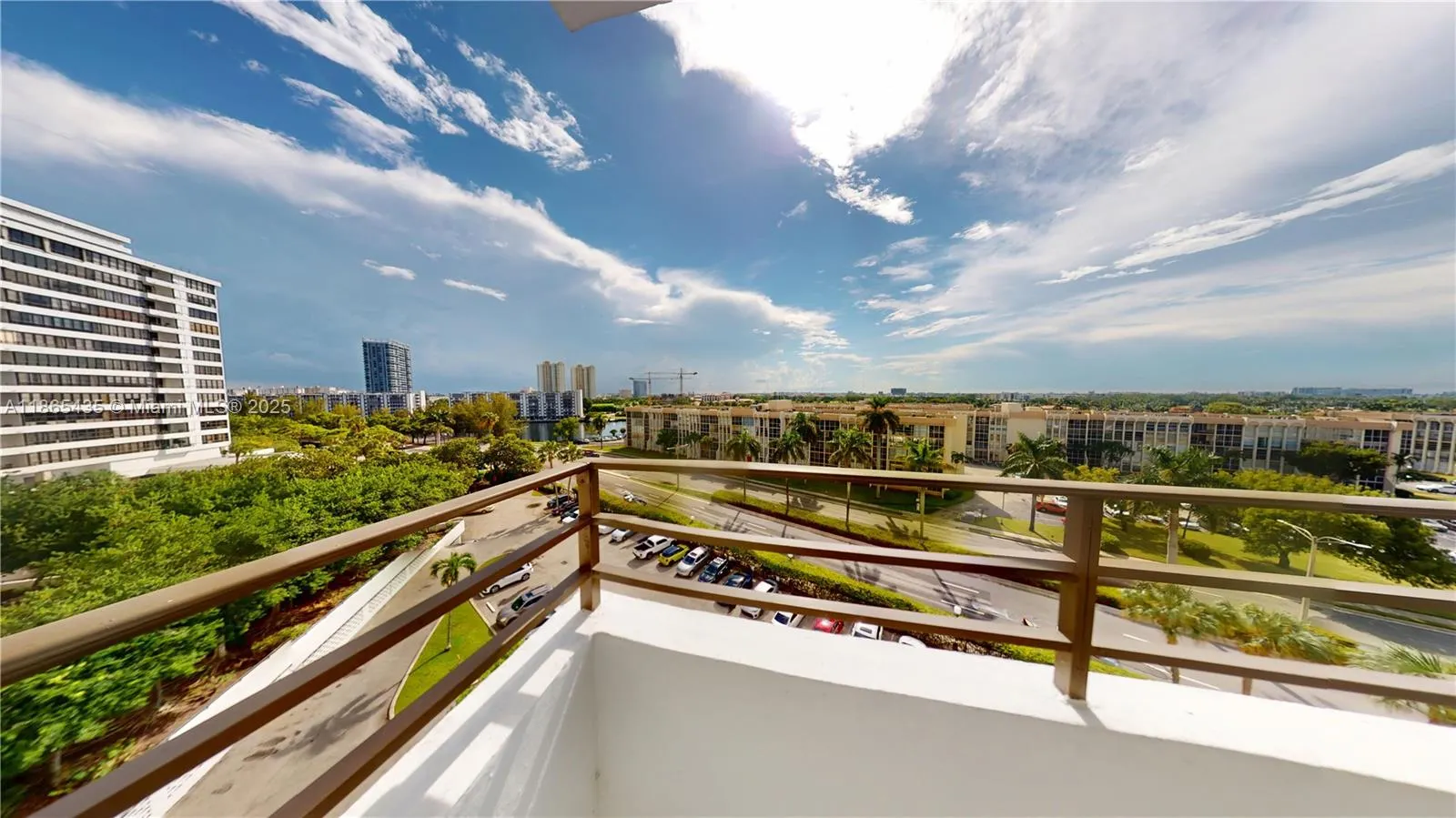 600 Three Islands Blvd, #607