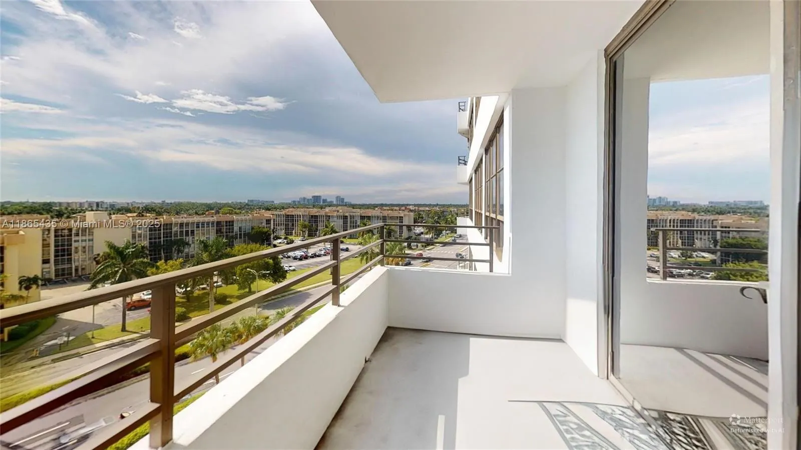 600 Three Islands Blvd, #607
