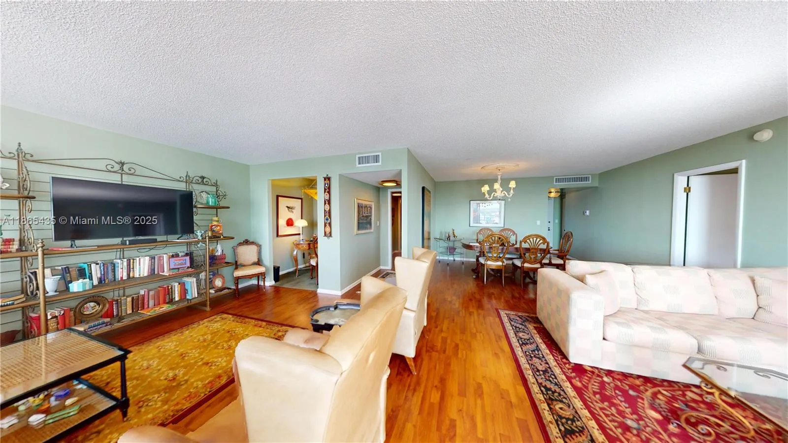 600 Three Islands Blvd, #607