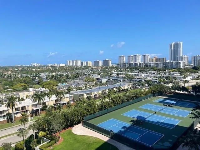 600 Three Islands Blvd, #607
