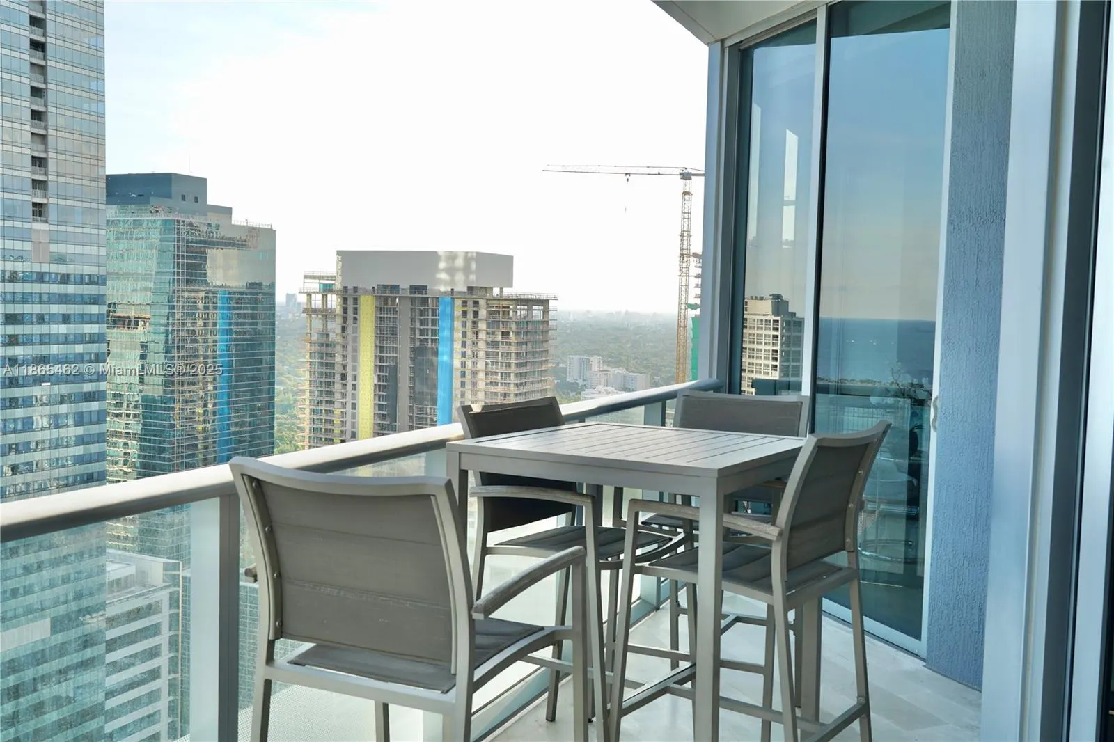1300 Brickell Bay Dr, #3701