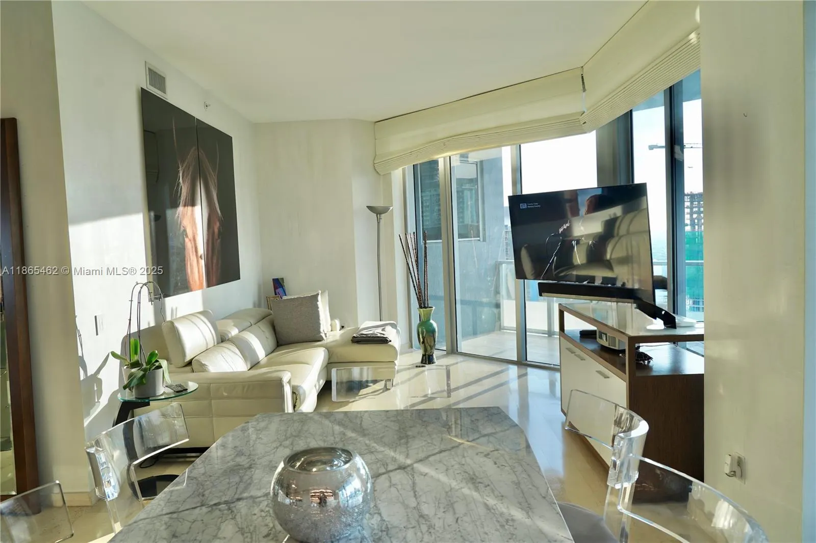 1300 Brickell Bay Dr, #3701