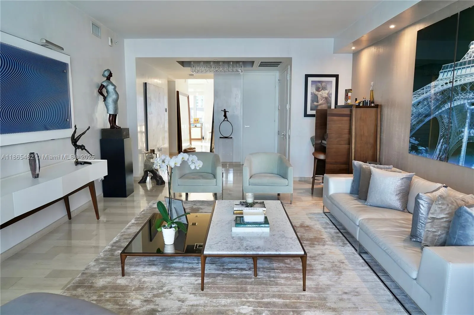 1300 Brickell Bay Dr, #3701