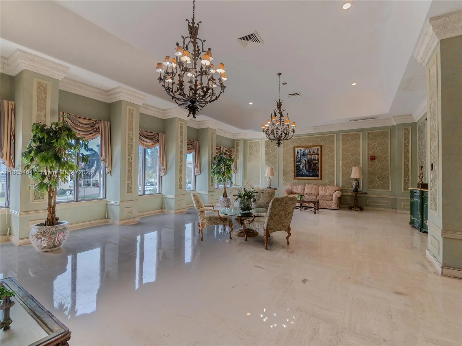 2500 Parkview Dr, #2312