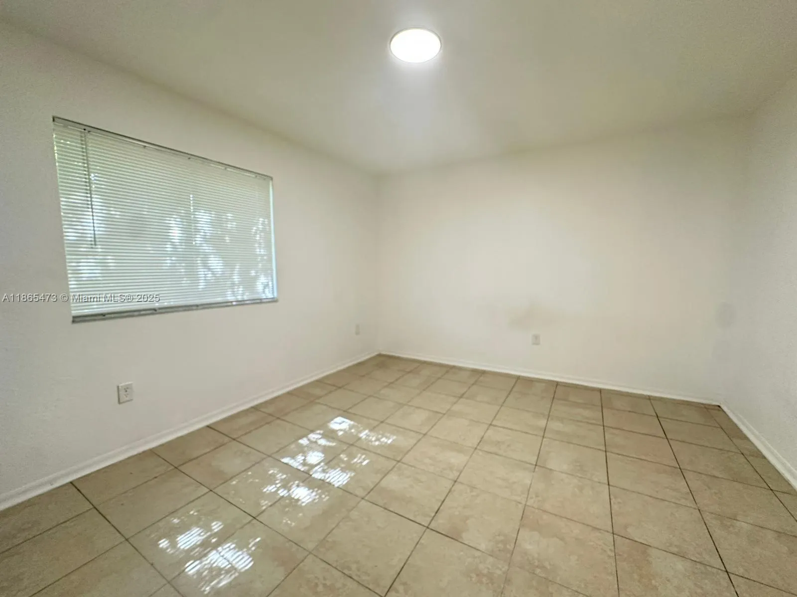 941 SW 6th Pl