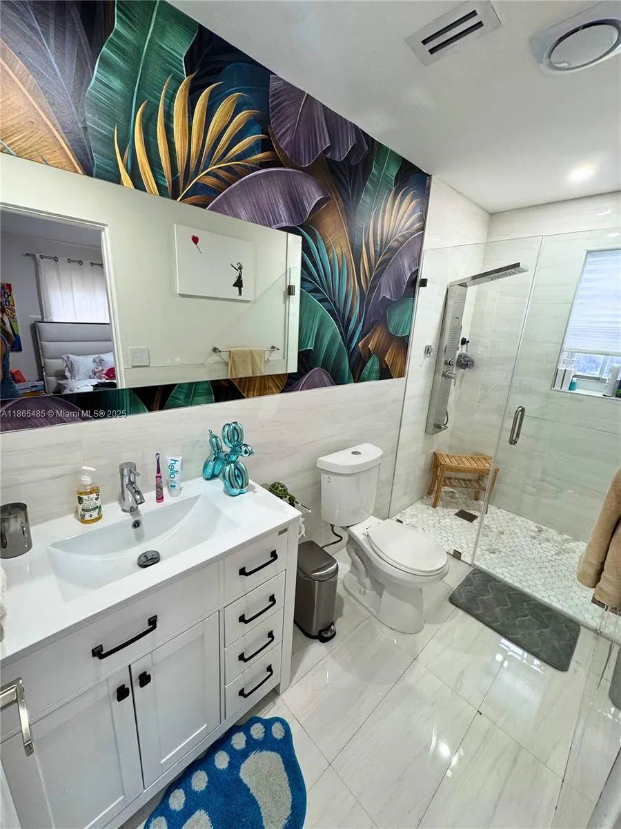 961 Swan Ave, #0