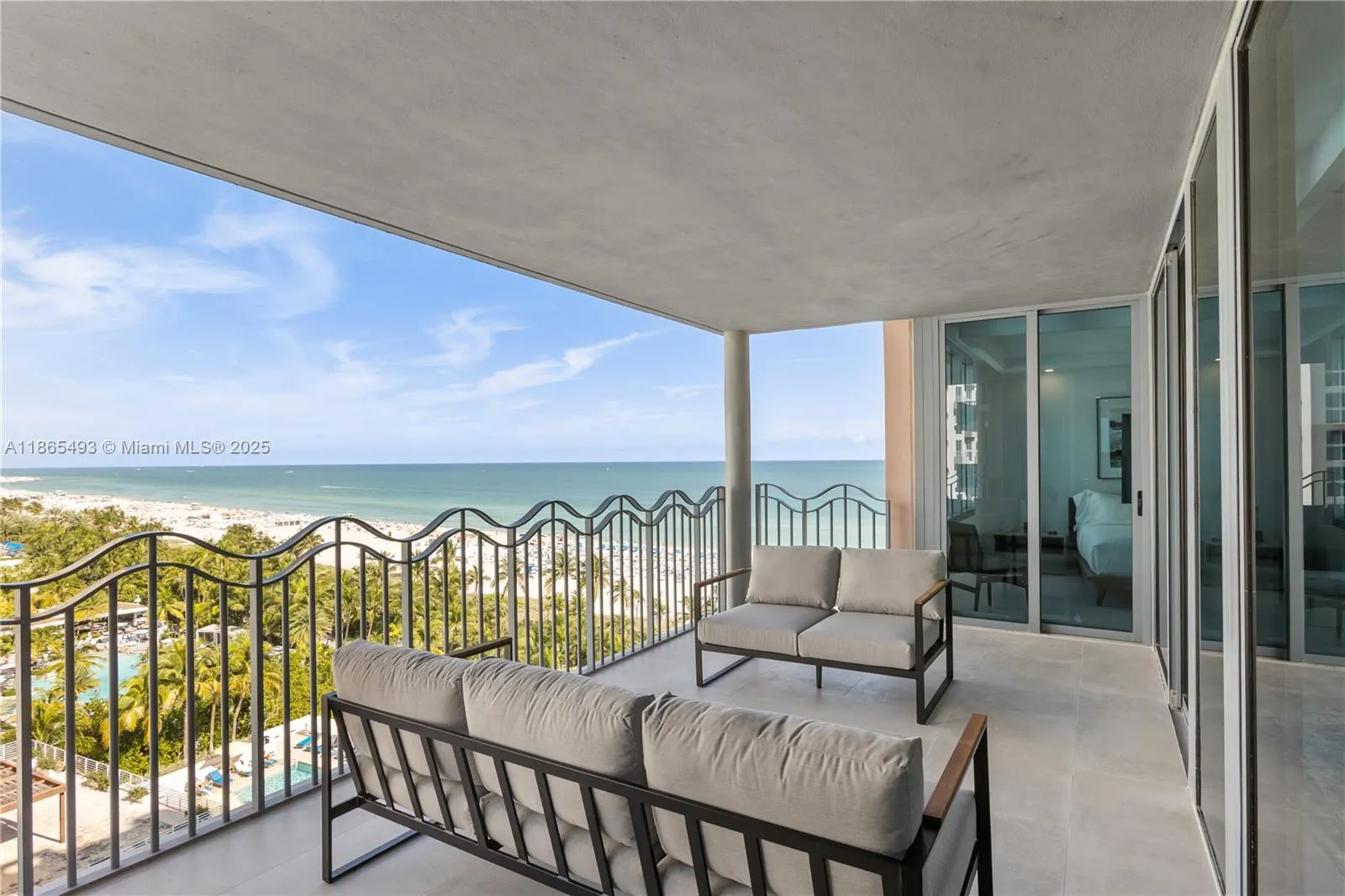 1500 Ocean Drive, #1003