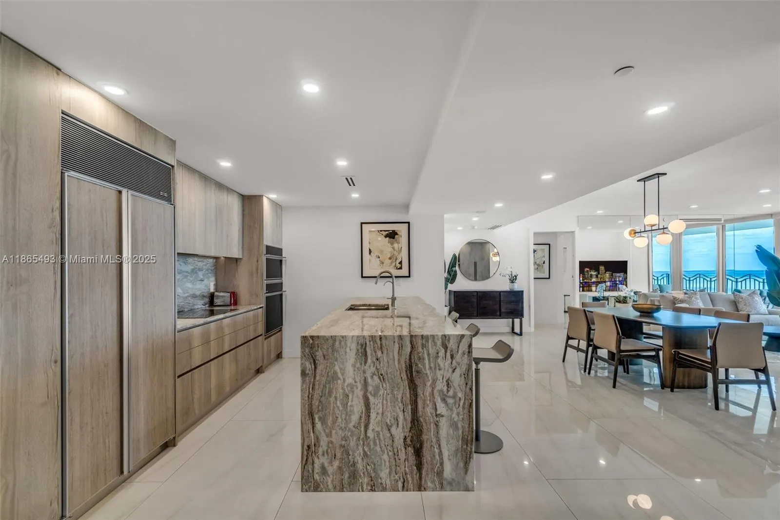 1500 Ocean Drive, #1003