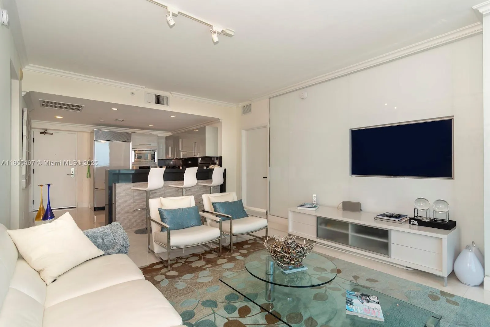 6799 Collins Ave, #CPH06