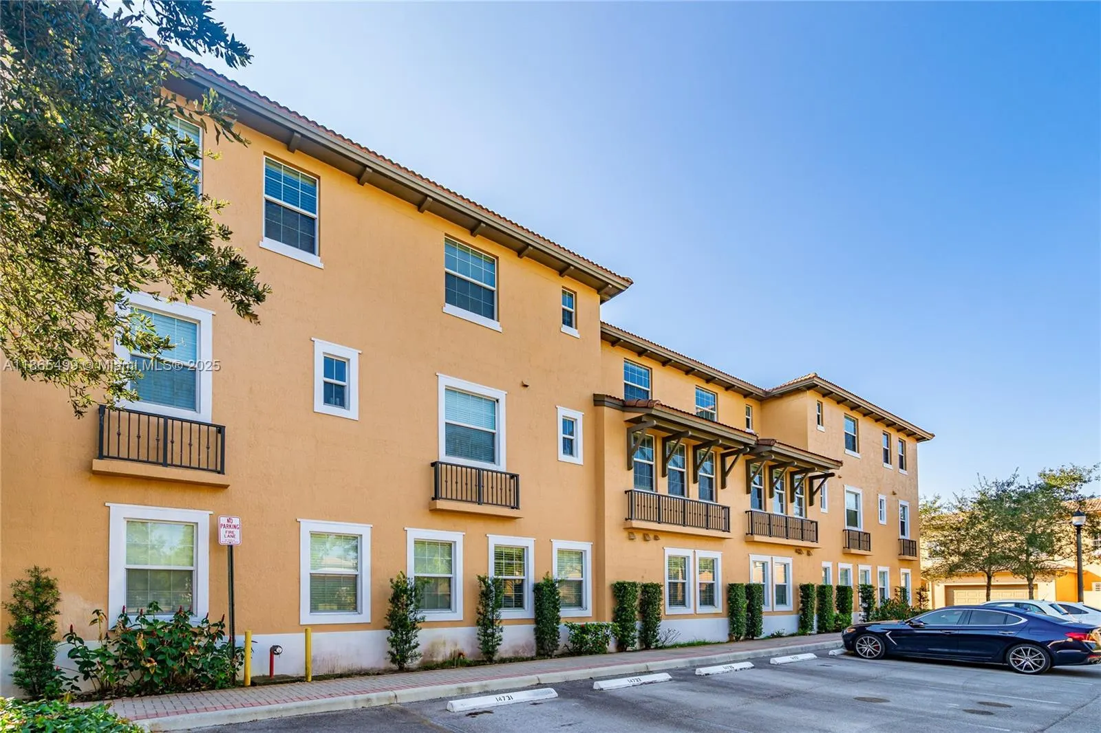 14749 SW 9th St, #3110