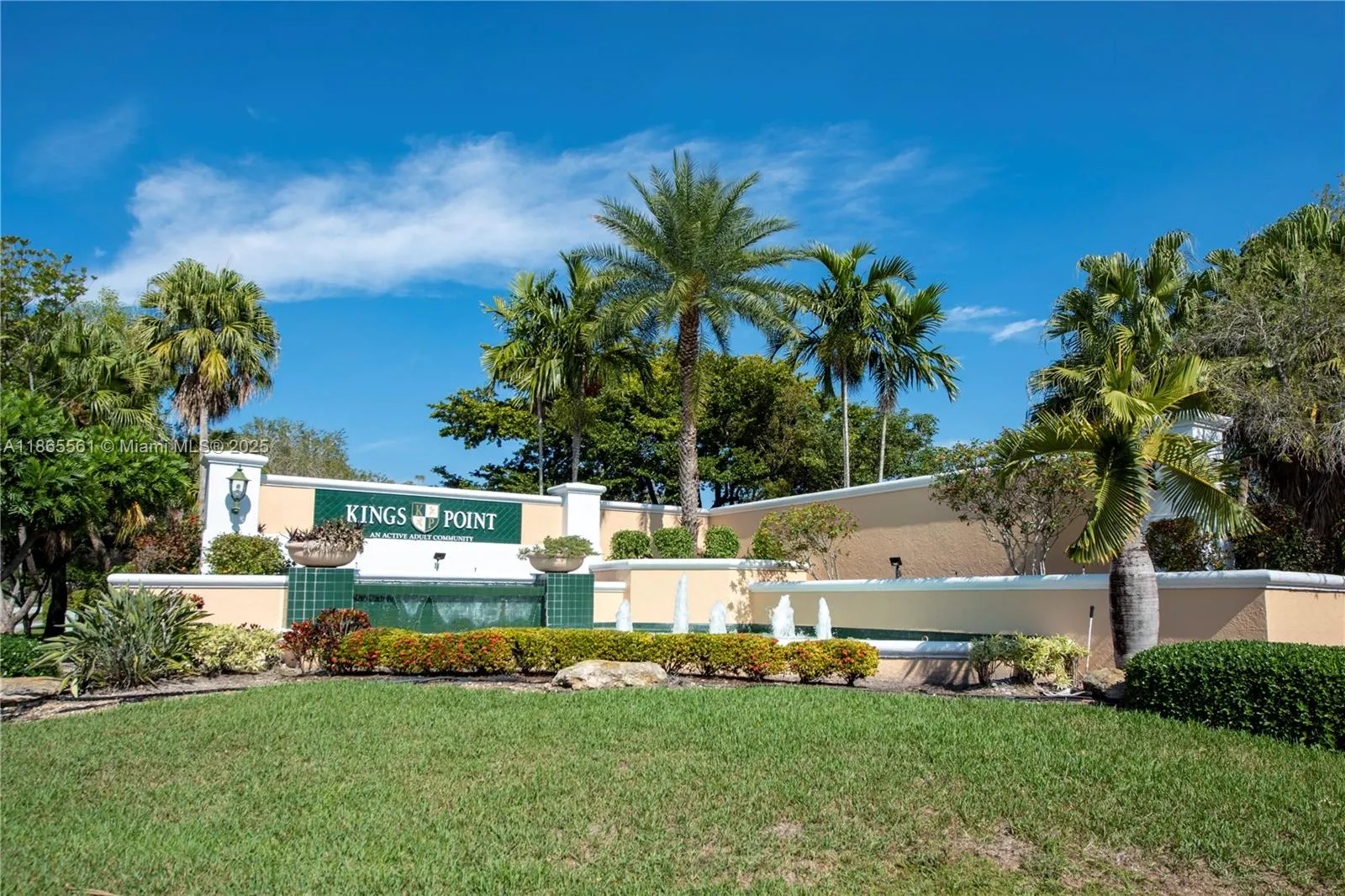 9522 N Belfort Cir, #106