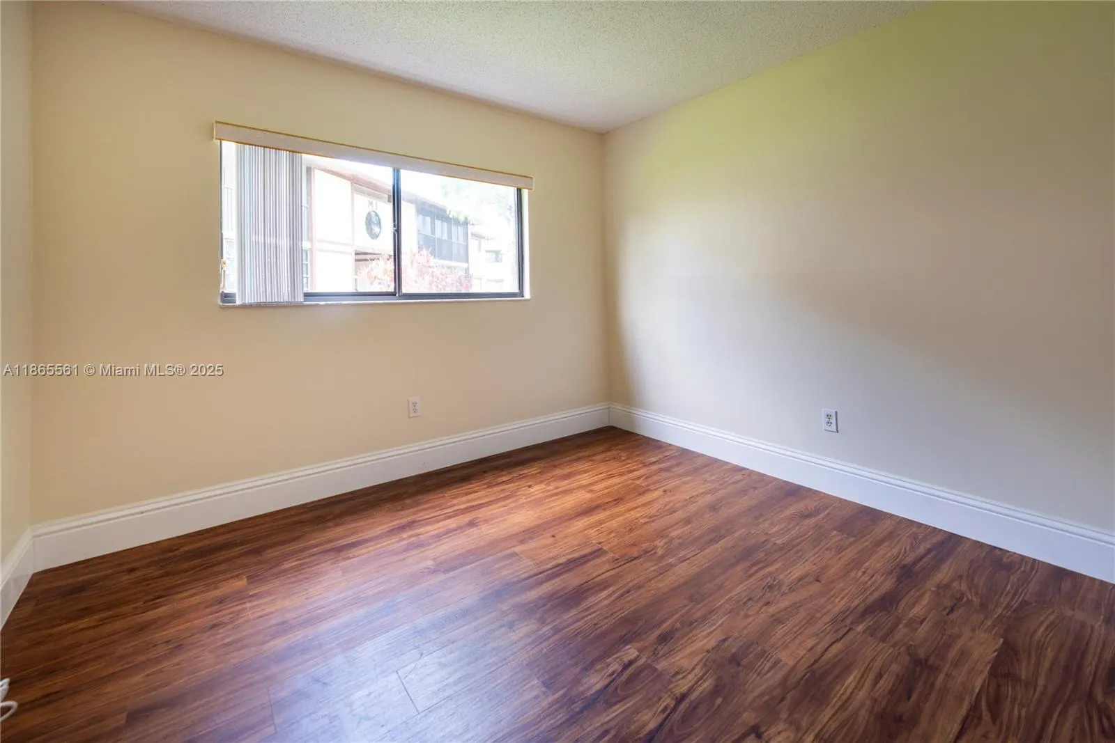 9522 N Belfort Cir, #106