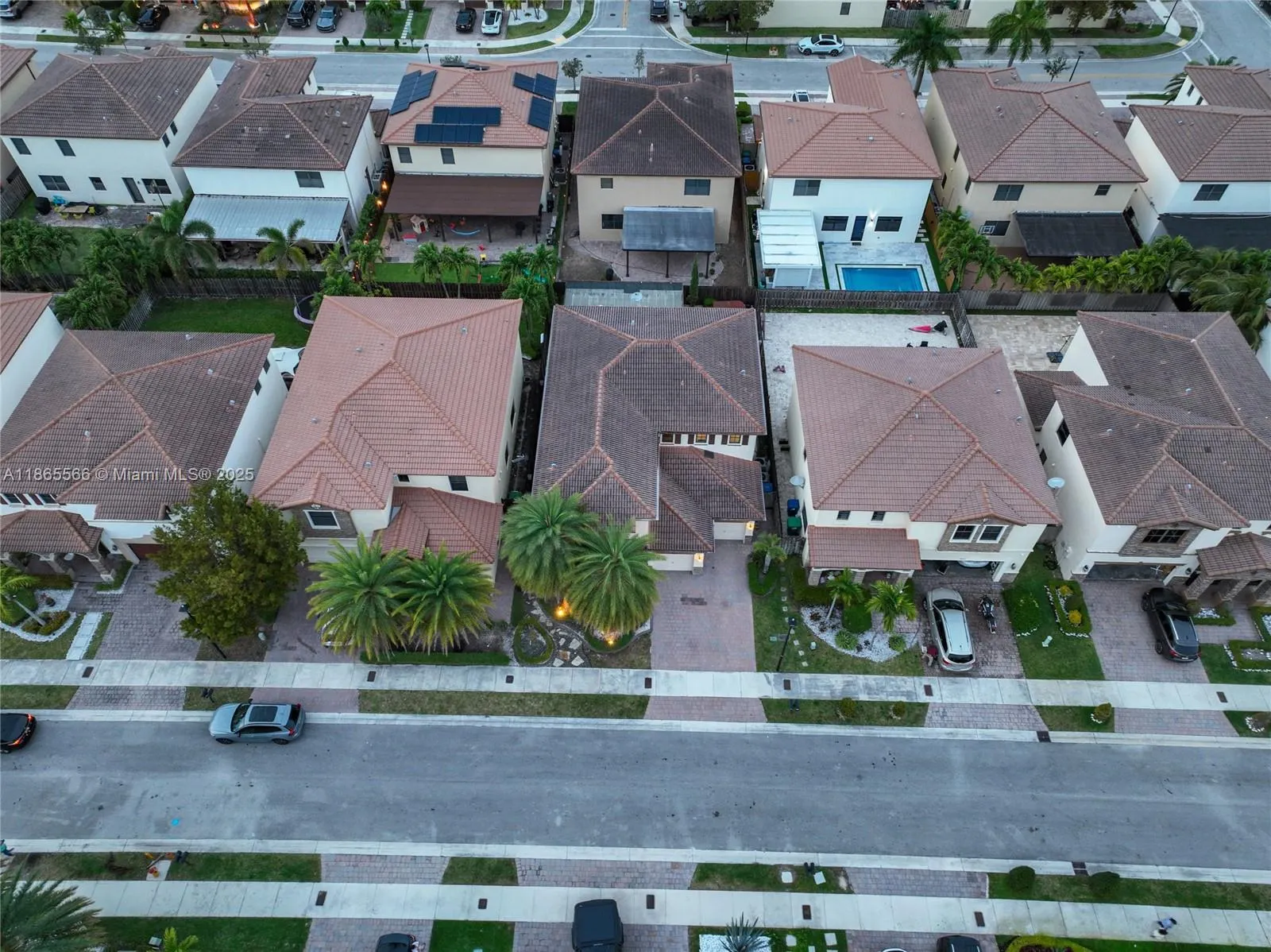 9835 NW 86th Ter