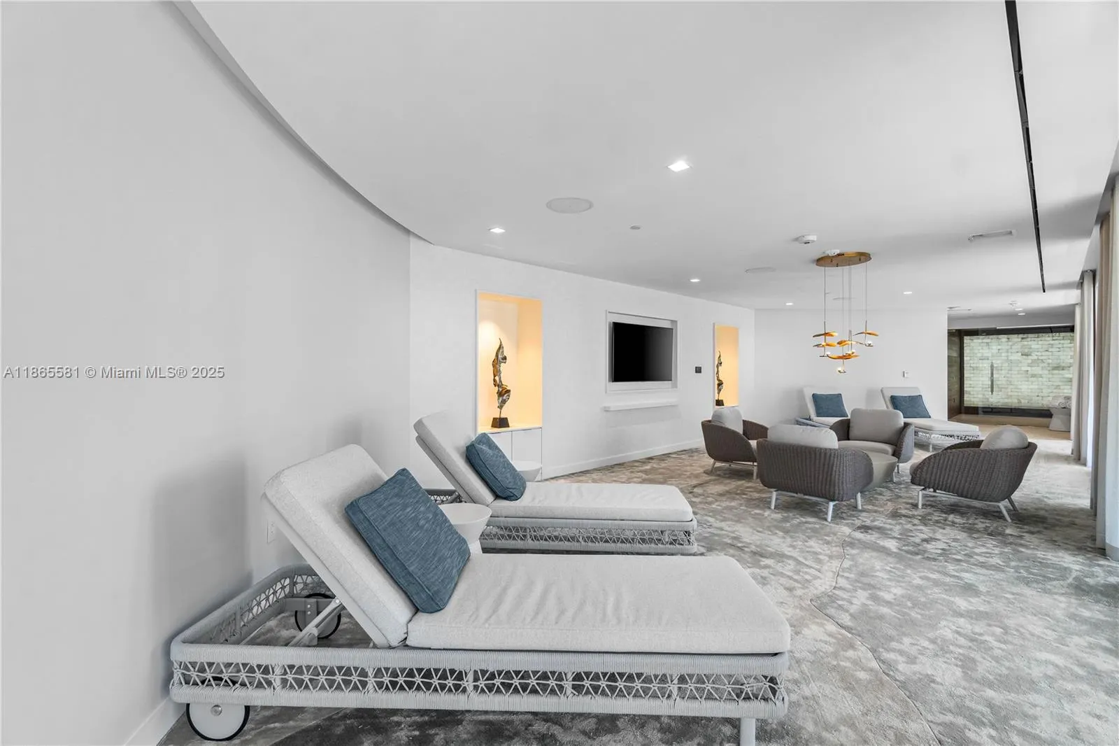 220 SE Mizner Blvd, #414