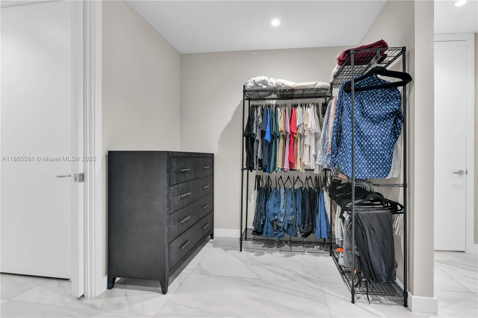 220 SE Mizner Blvd, #414
