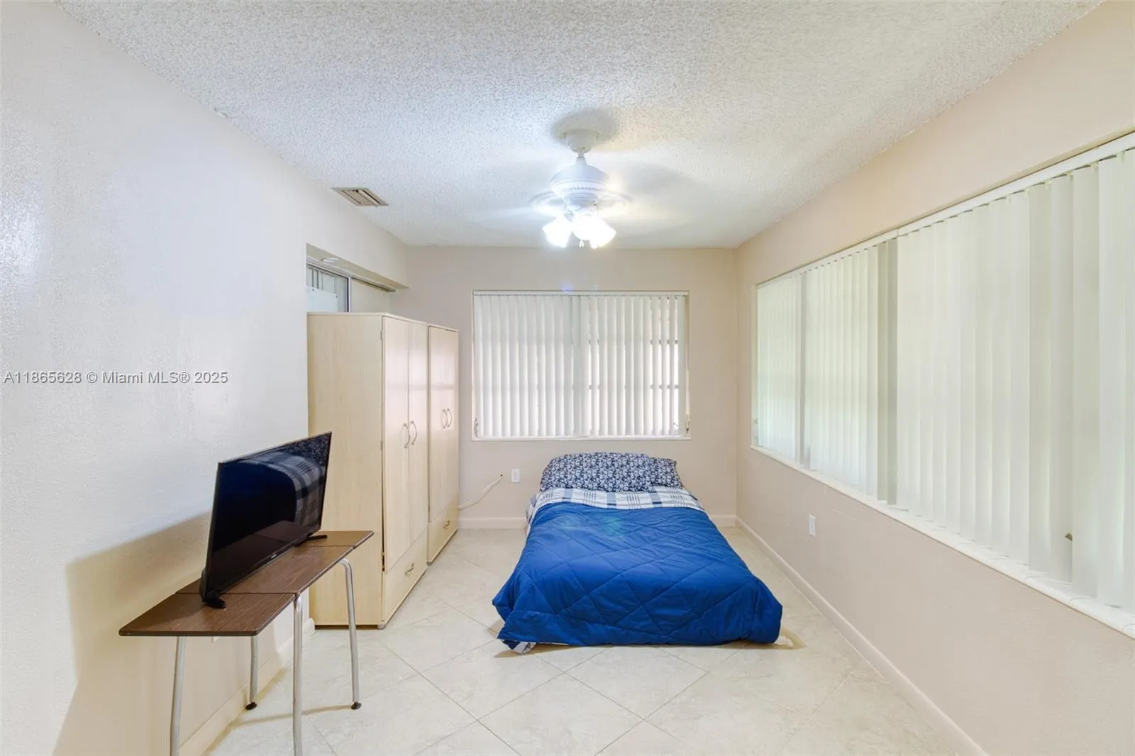 6530 NW 29th St