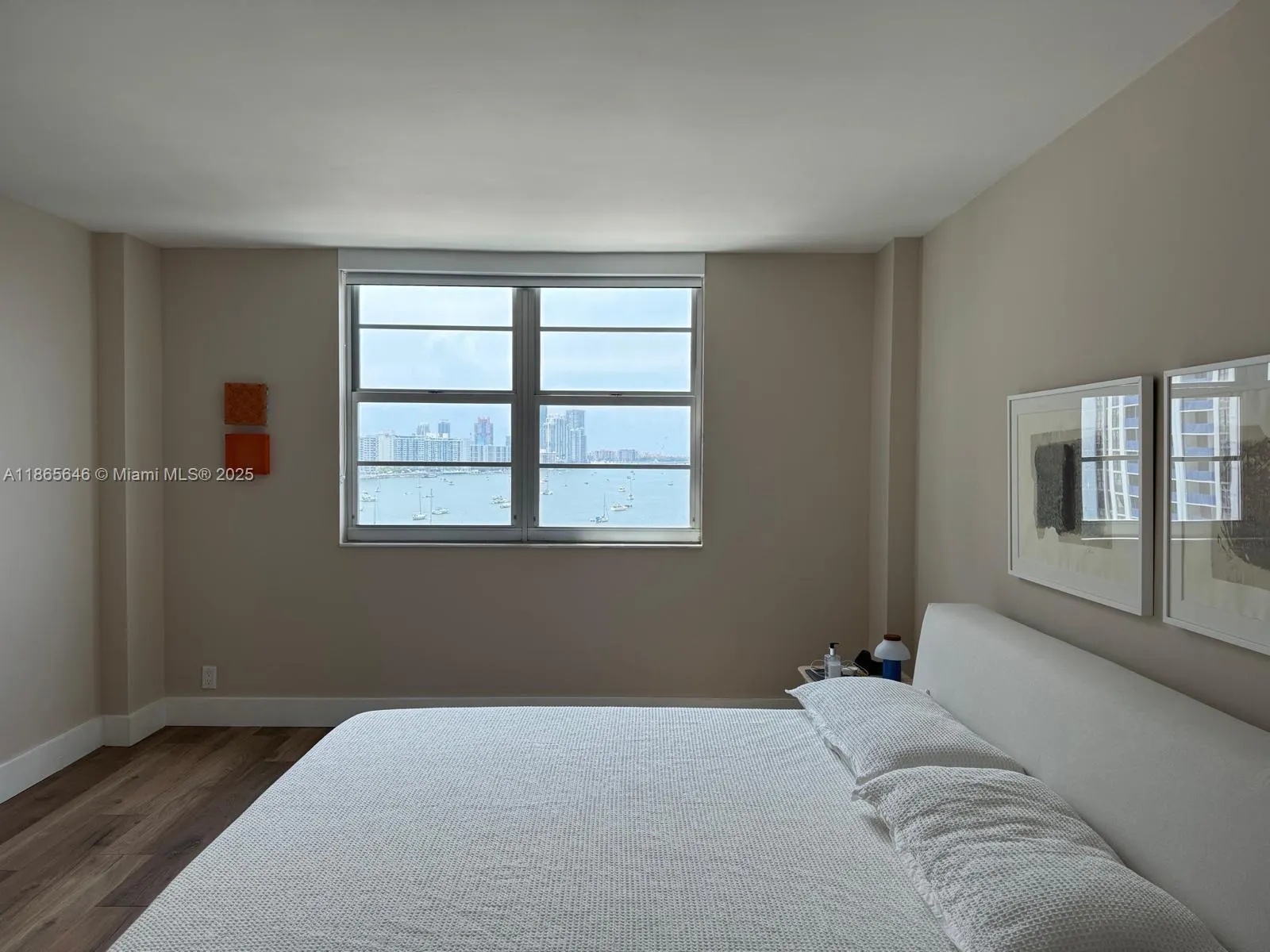 5 Island Ave, #10E