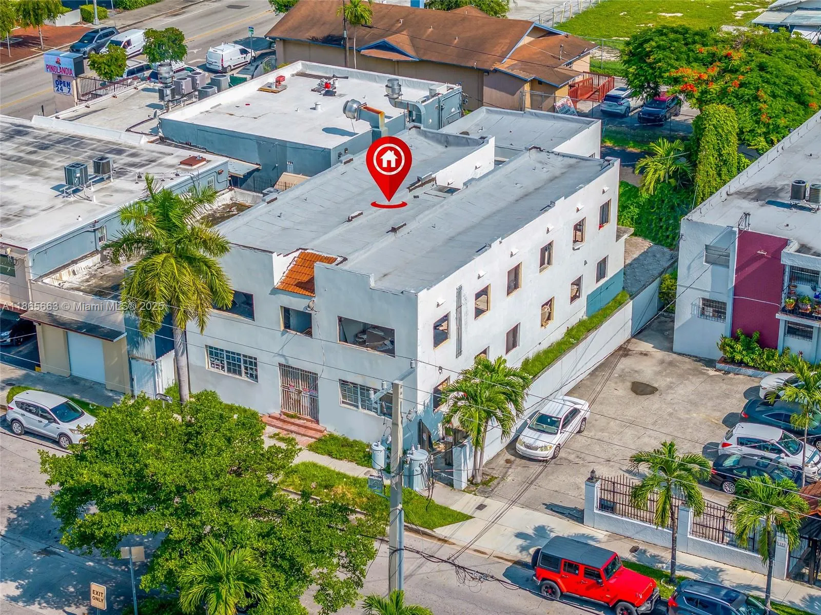 1157 NW 1st St