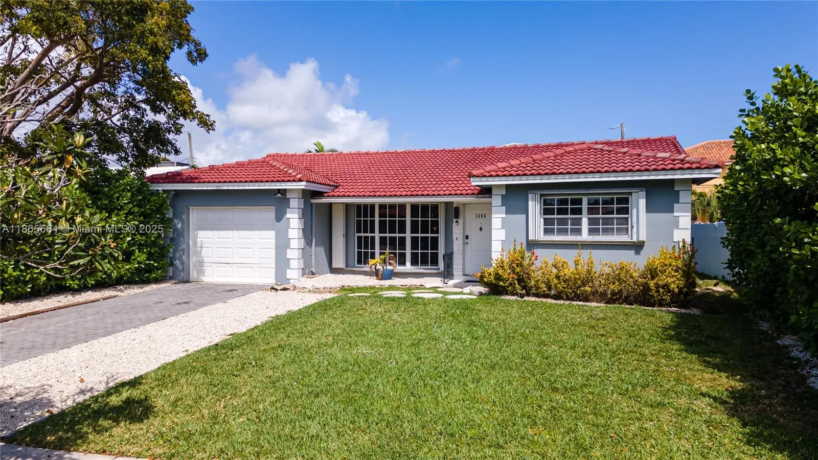 1305 Funston St