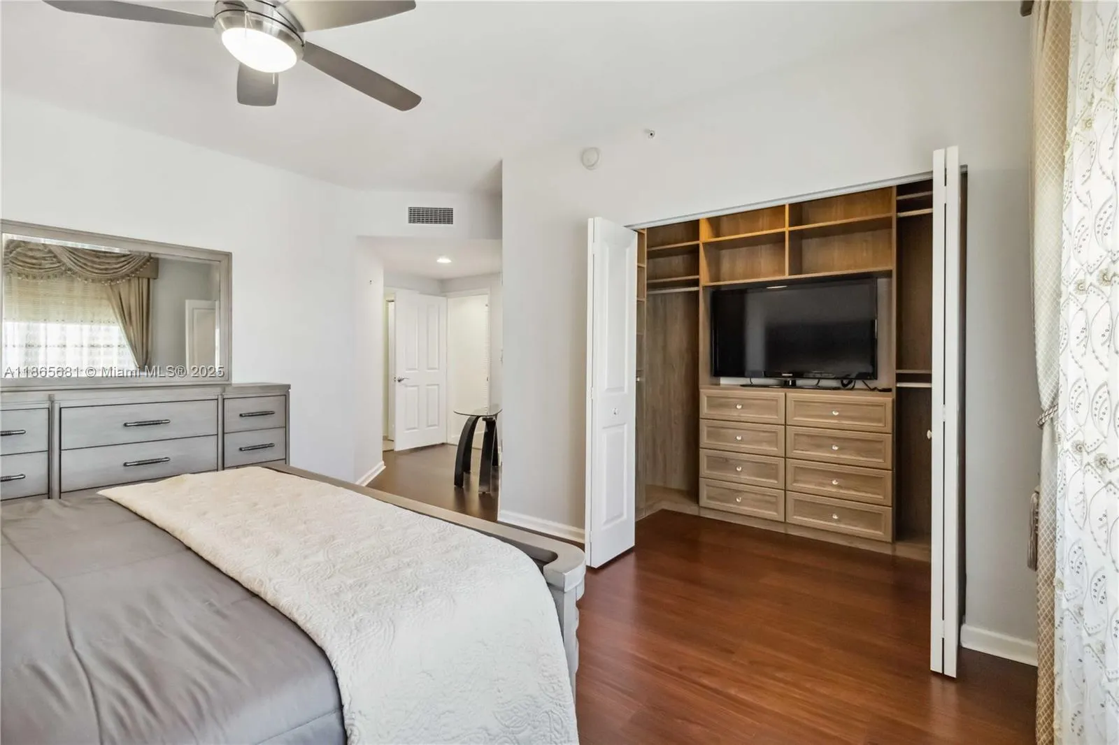 511 SE 5th Ave, #1214