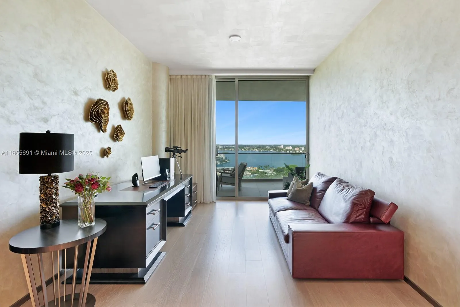 10203 Collins Ave, #2601