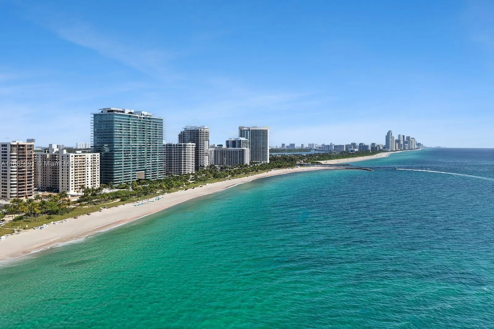 10203 Collins Ave, #2601