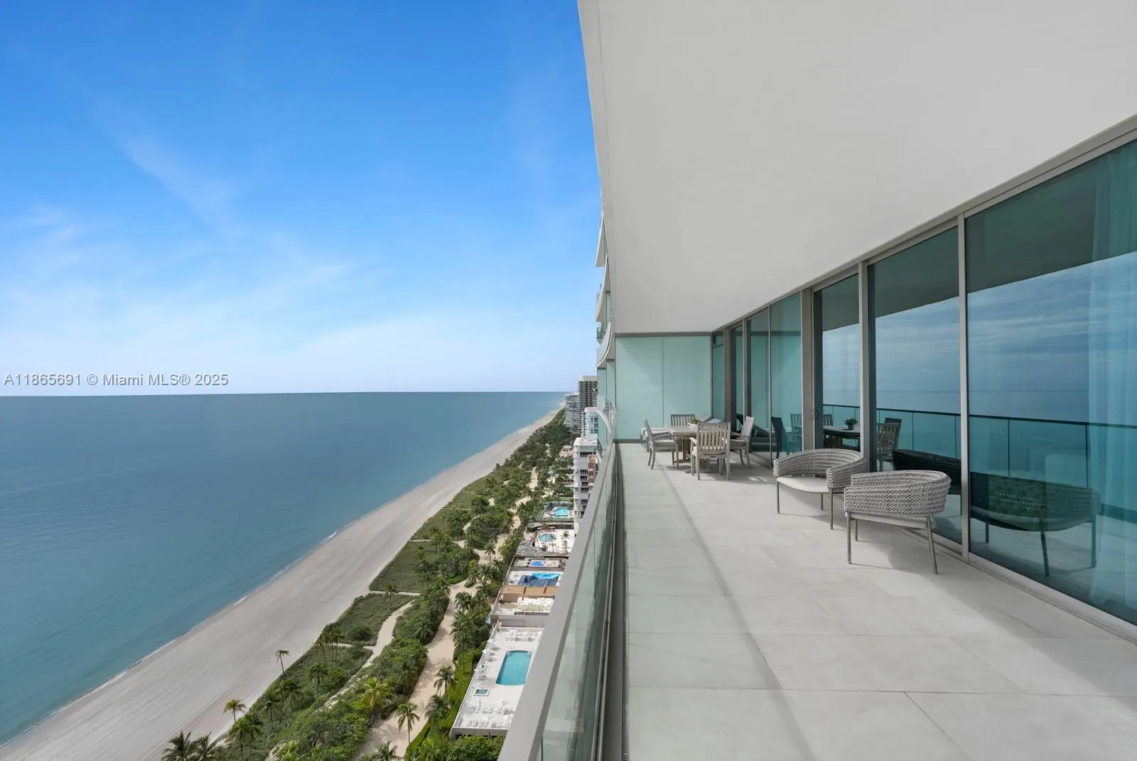 10203 Collins Ave, #2601