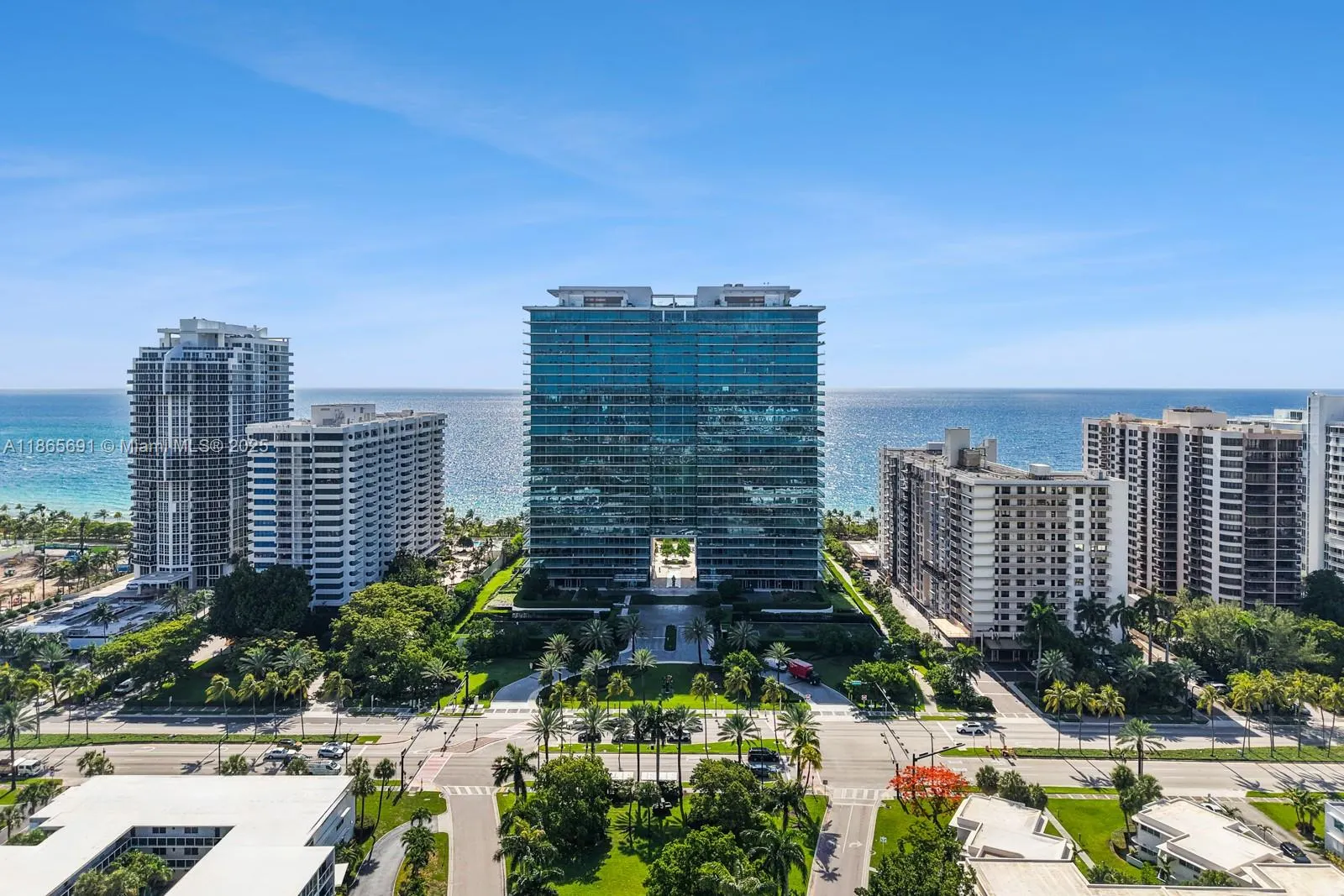 10203 Collins Ave, #2601