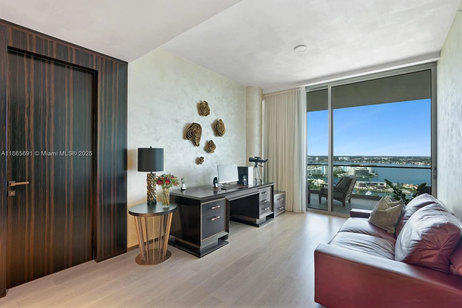 10203 Collins Ave, #2601