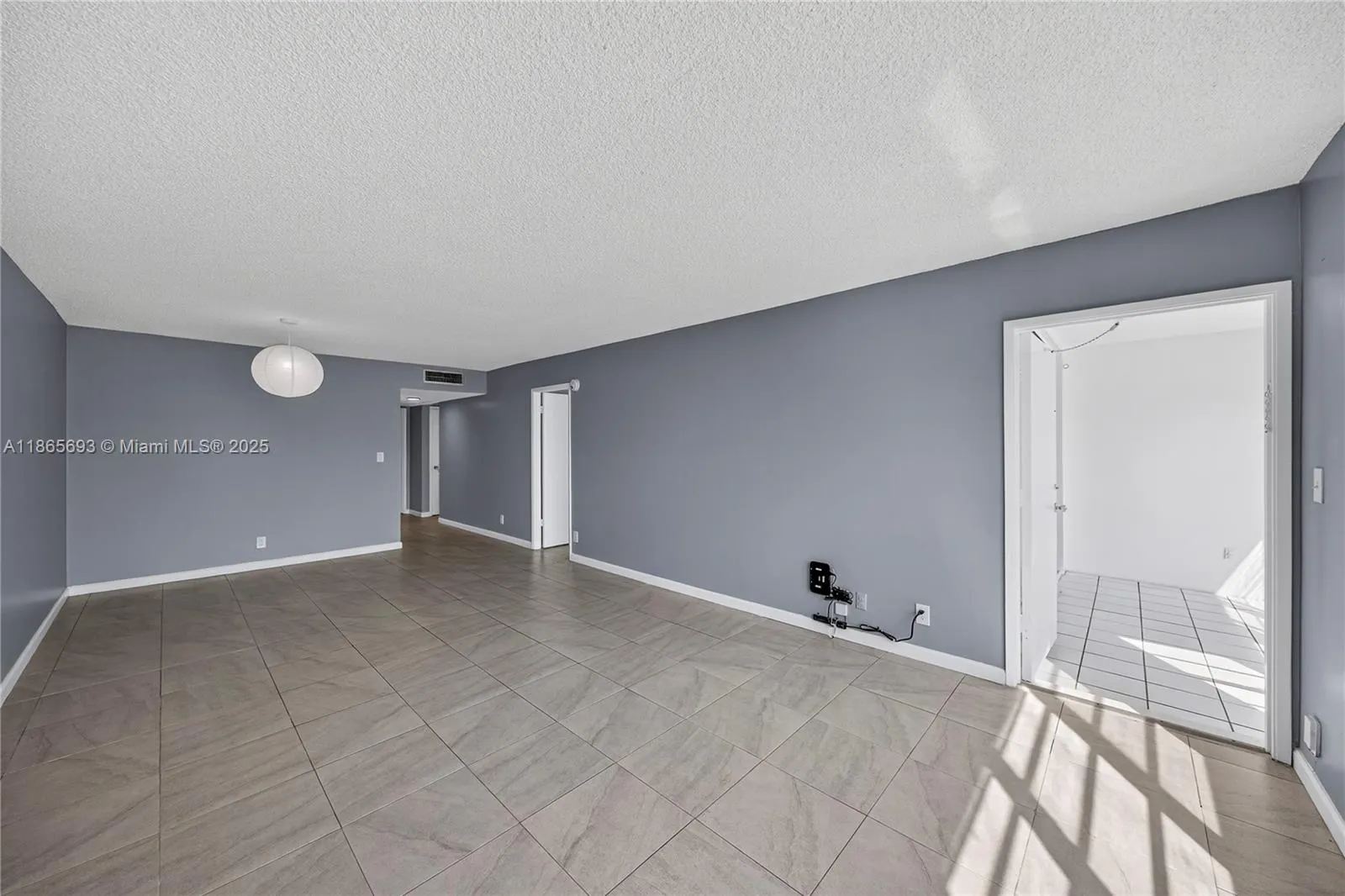 3001 S Course Dr, #105