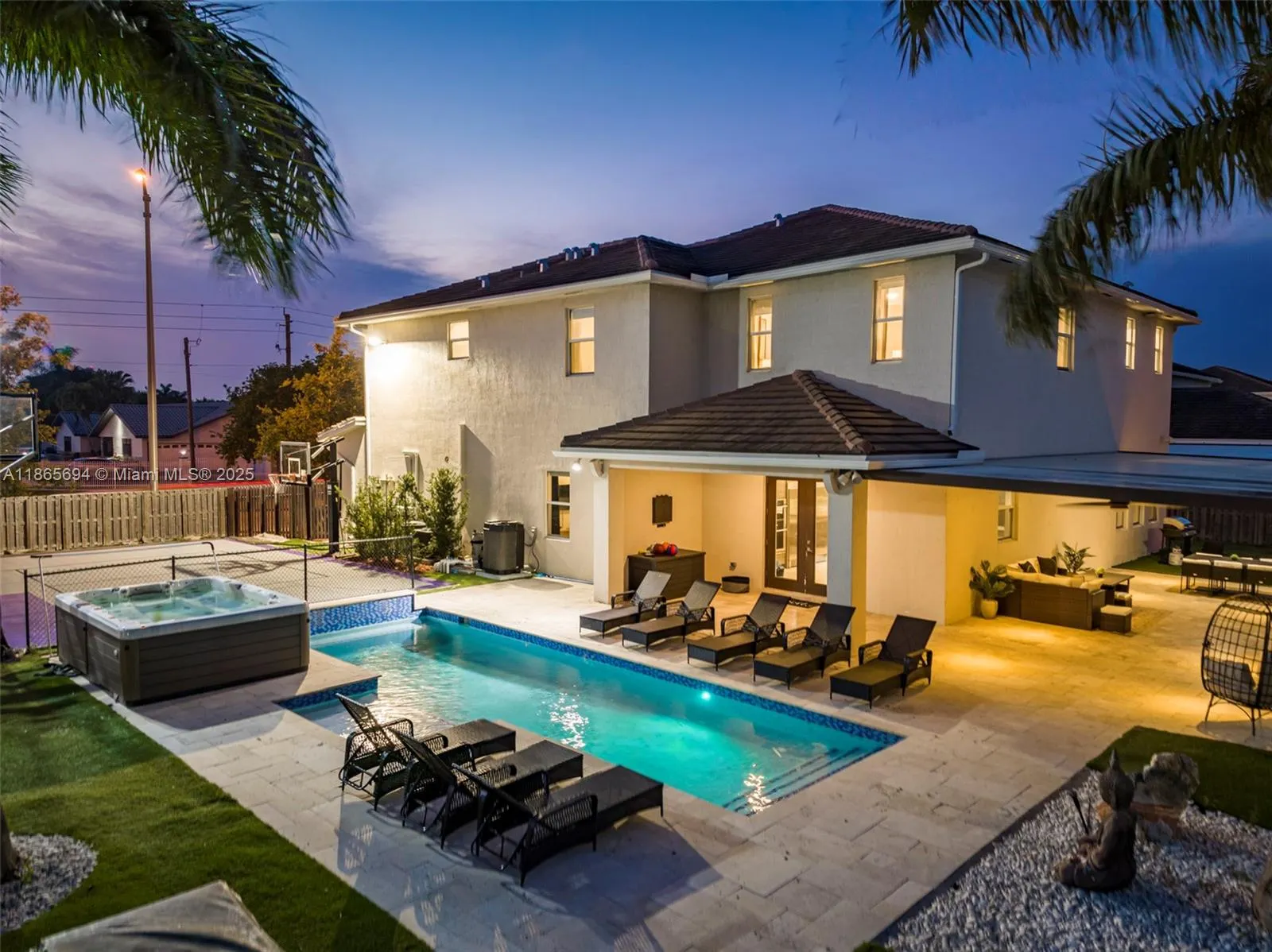 11 NW 122nd Ave