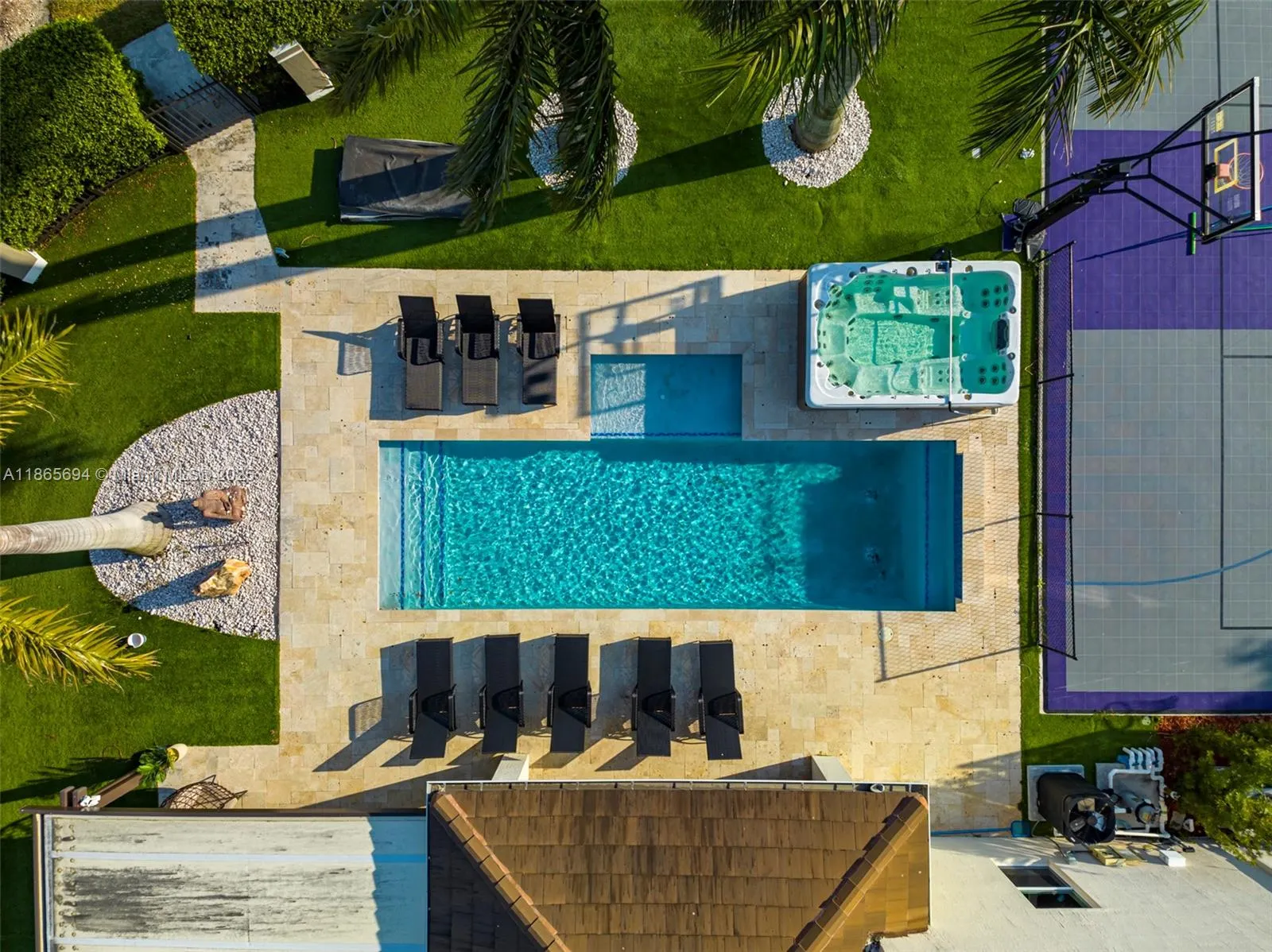 11 NW 122nd Ave