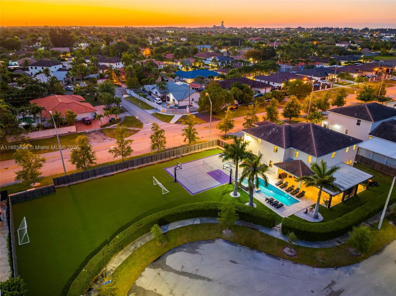 11 NW 122nd Ave