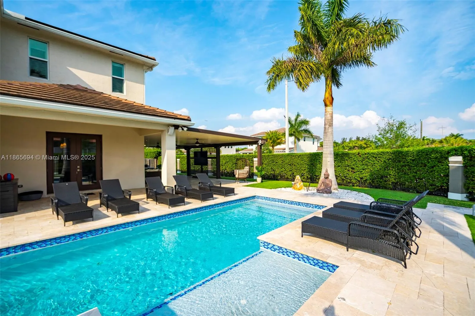 11 NW 122nd Ave