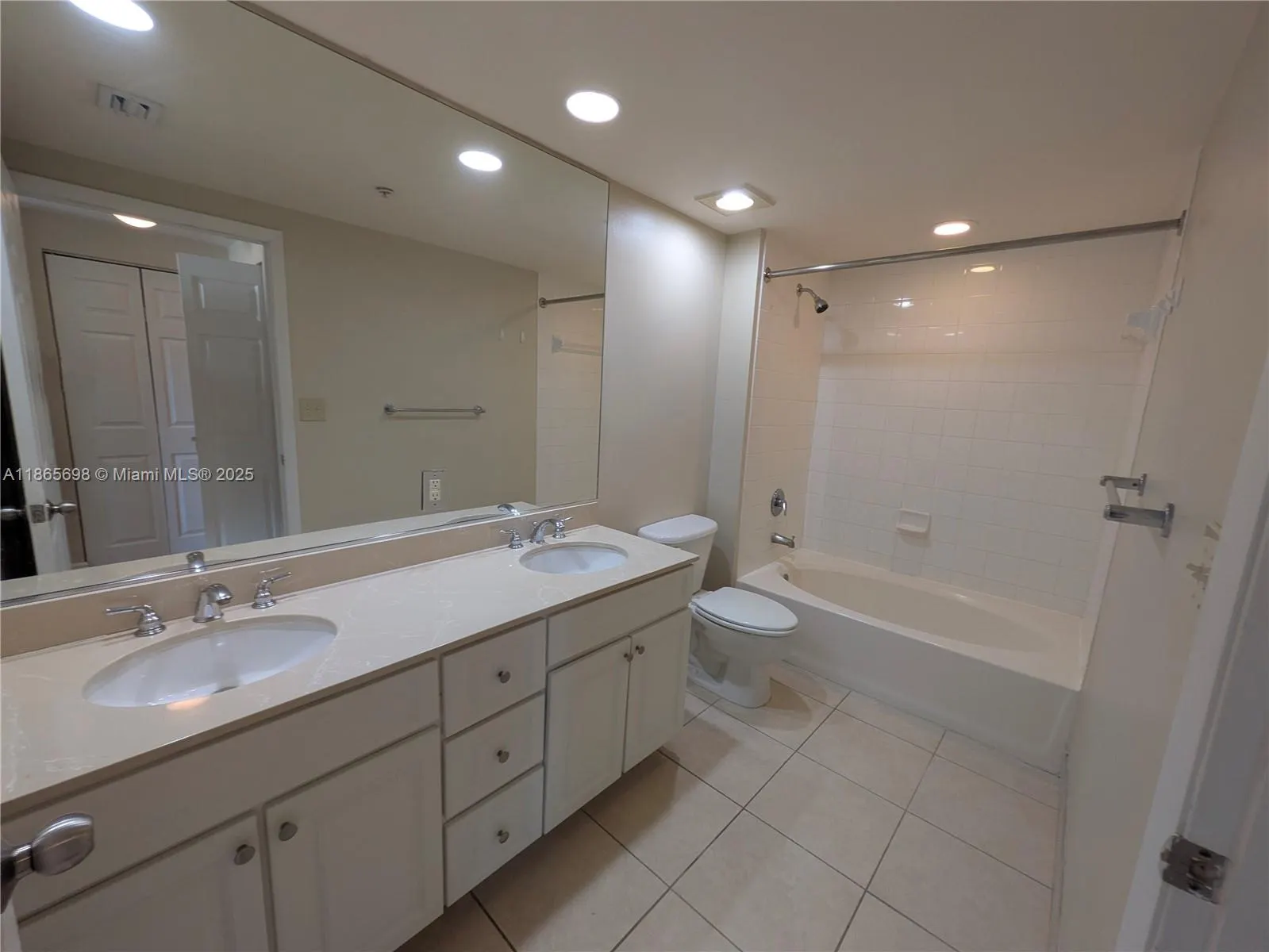 2000 N BAYSHORE DR, #627
