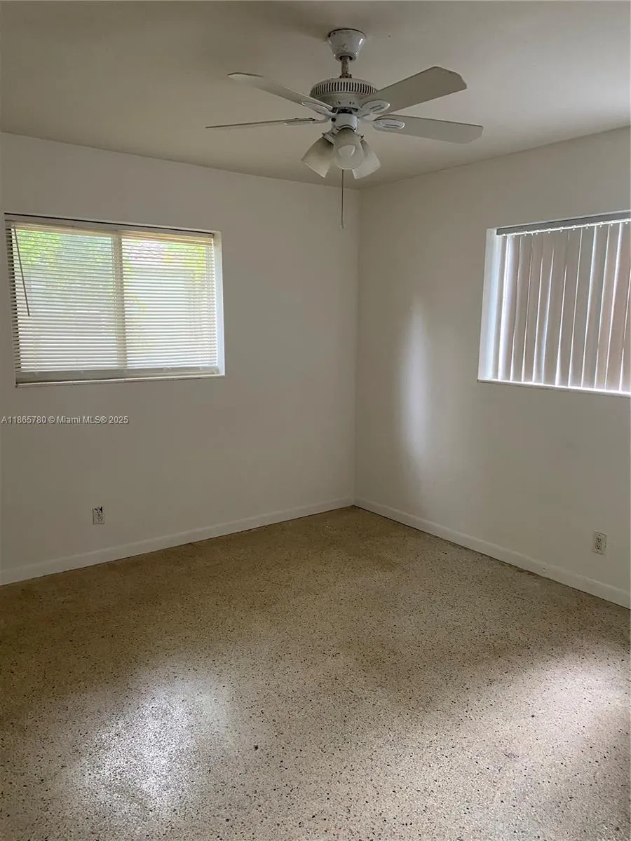 258 NE 41st St, #258