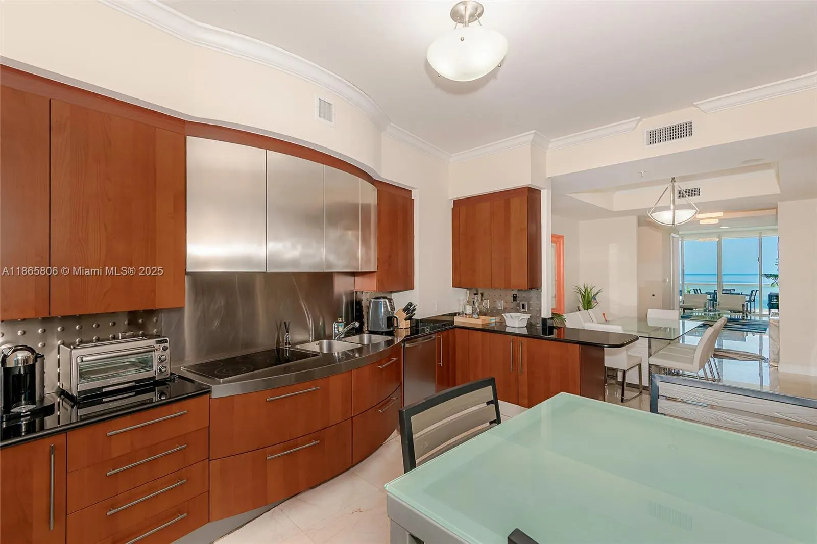 18101 Collins Ave (2,167 sq.ft.), #3608