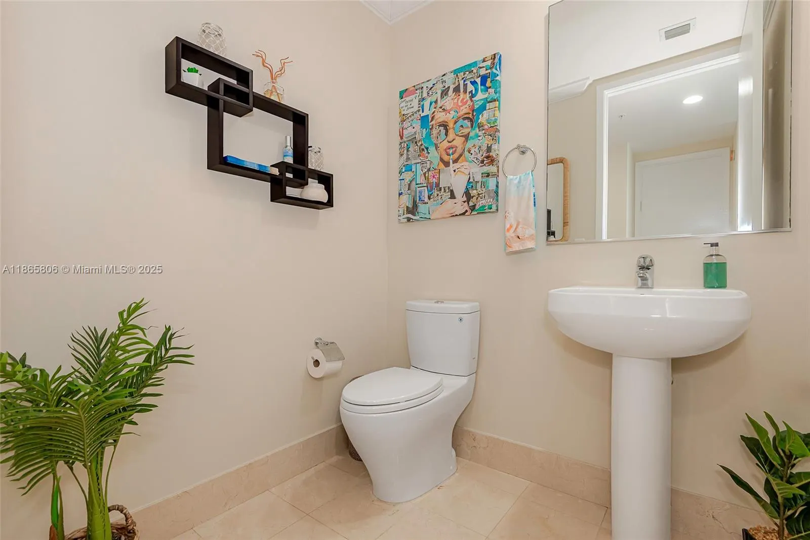 18101 Collins Ave (2,167 sq.ft.), #3608