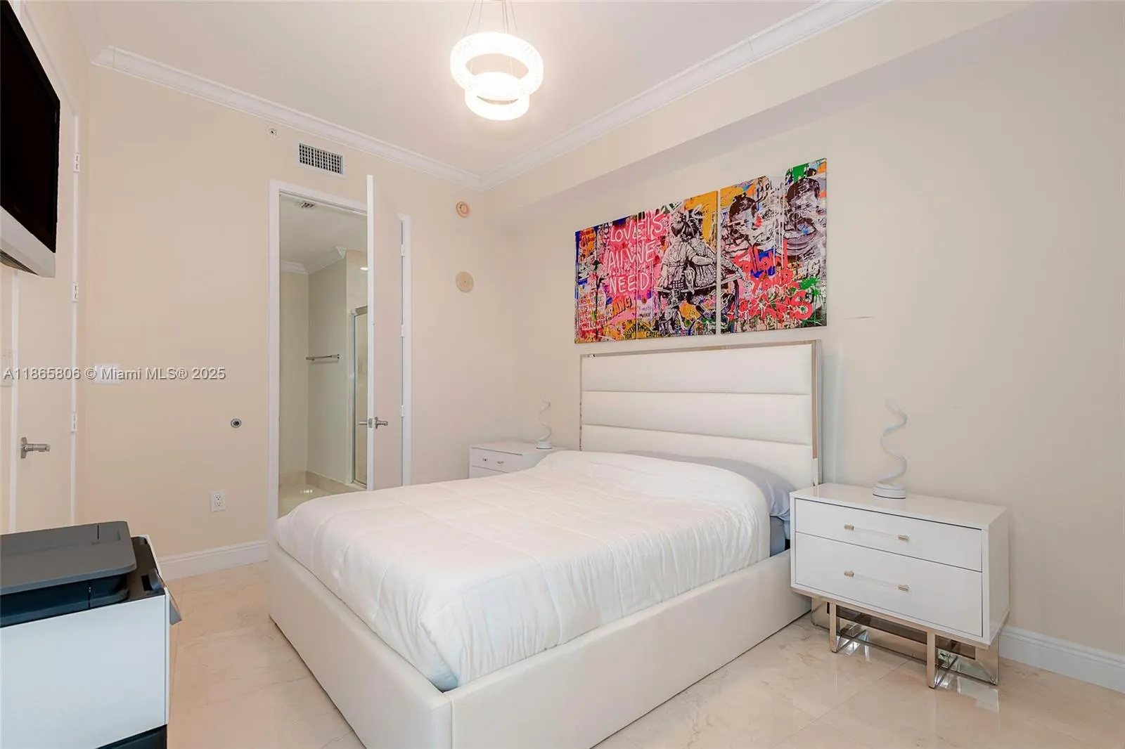 18101 Collins Ave (2,167 sq.ft.), #3608
