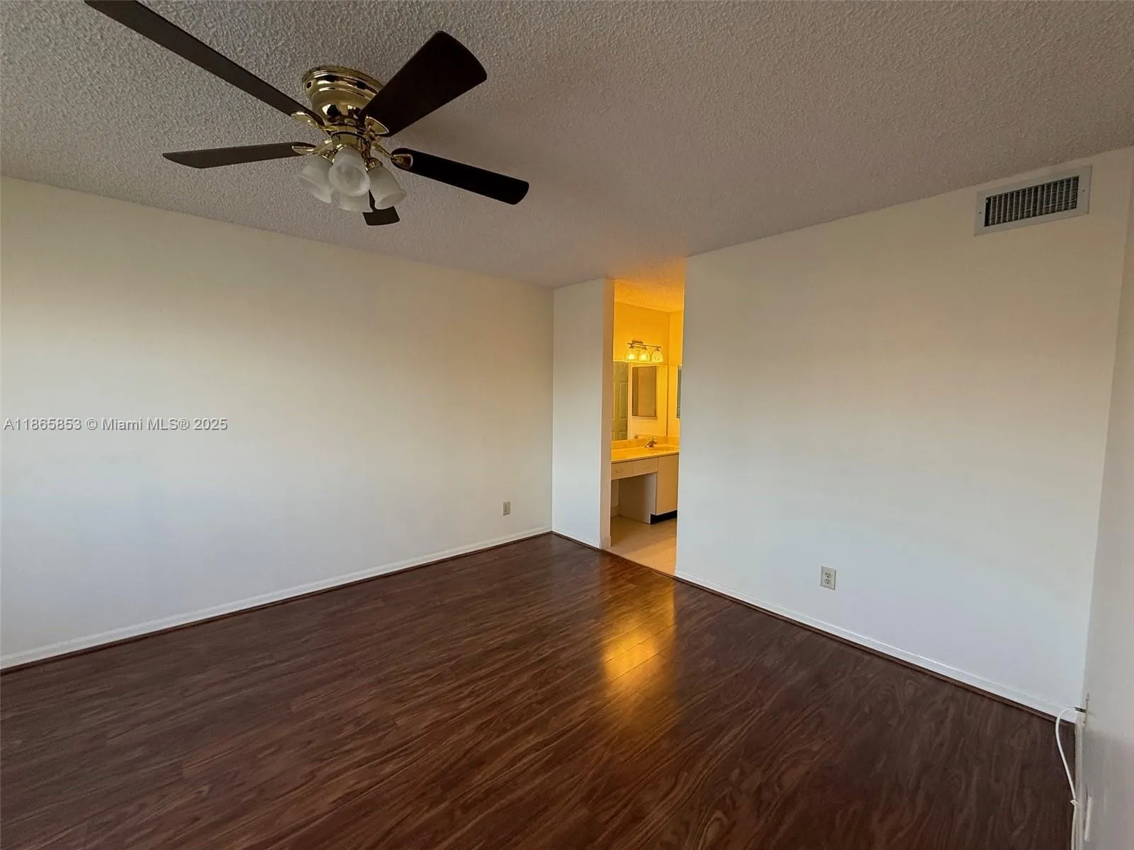 2602 NW 103rd Ave, #202