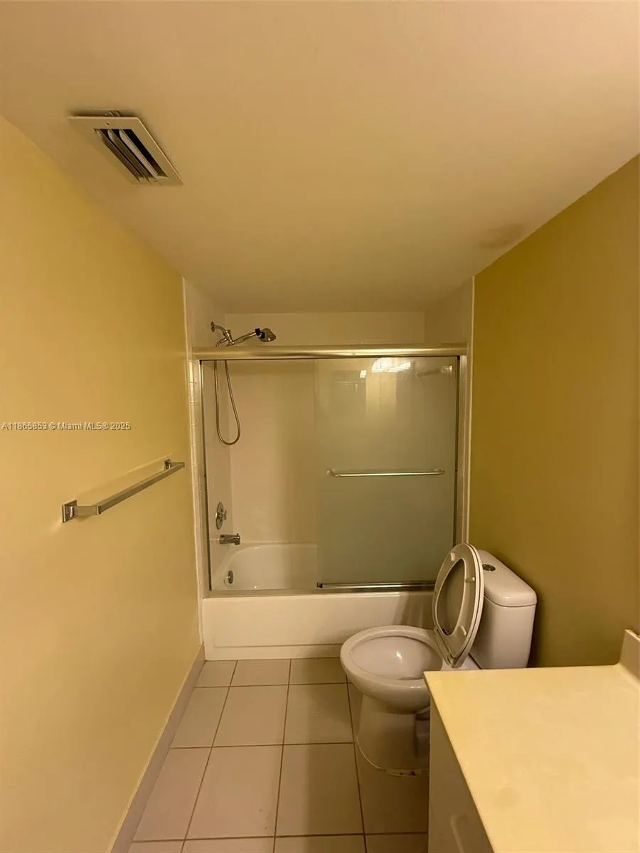 2602 NW 103rd Ave, #202