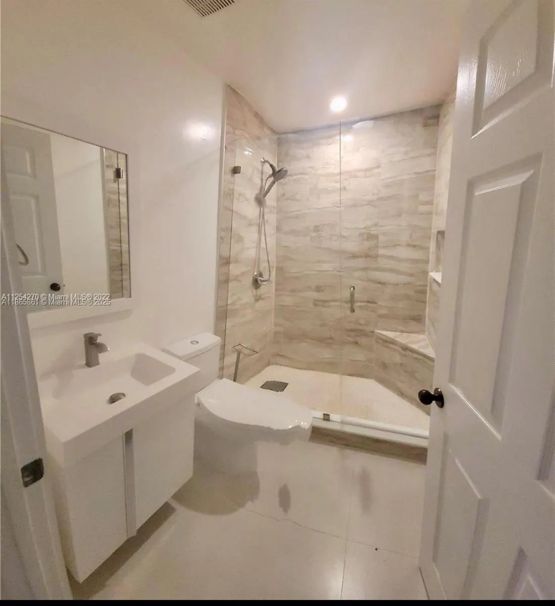 4272 Pine Ridge Ct, #4272